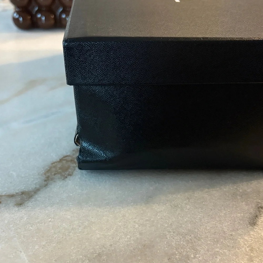 CHANEL Pink Espadrilles Box with Style NU325 Label - Picture 5 of 8